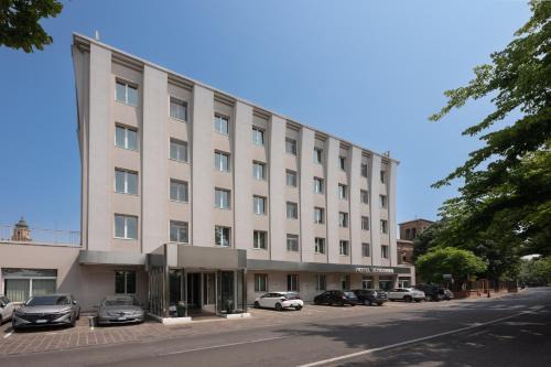 Hotel Toscanini