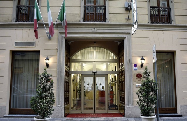 Hotel Urbani