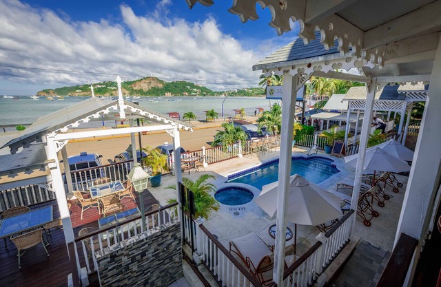 Hotel Victoriano