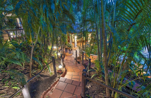 Hotel Villas Lirio