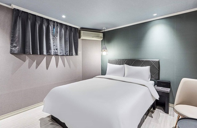 Hotel WO Yongsan Station