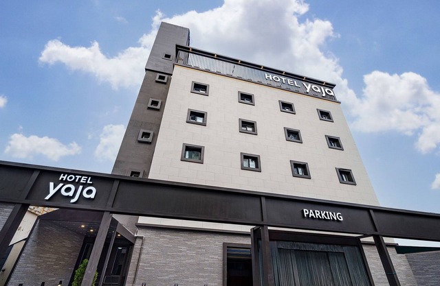 HOTEL YAJA CHANGWON MYEONGSEO