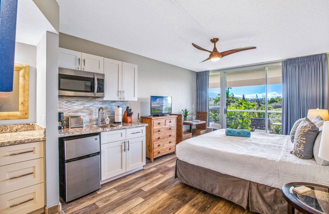 Hotel-zoned, No Risk of Zoning Change! Top Floor Maui Banyan Remodeled Studio