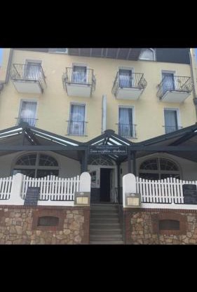 Hotel Zum Weissen Mohren