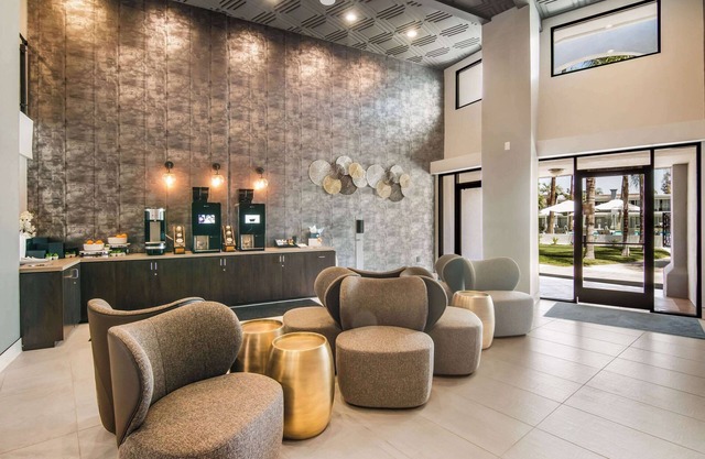 Hourglass Hotel, Trademark Collection by Wyndham
