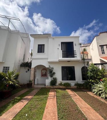 House 15 minutes from the hotel zone-casa a 15 min de zona hotelera