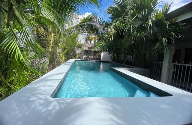 House and Guest house w/saltwater pool. private and gated. 5 bedroom 2.5 bath