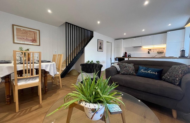 House by the sea Furnished holiday home classification Pets welcome