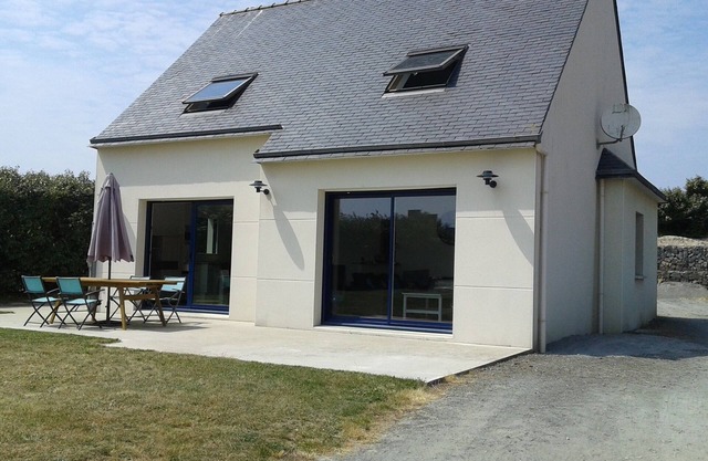 House for rent 150m from the sea