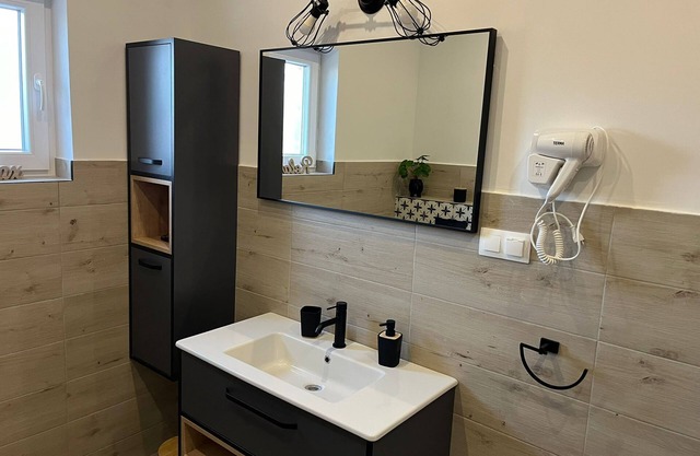 House in the heart of unique island nature. Pool, nature, peace and quiet.