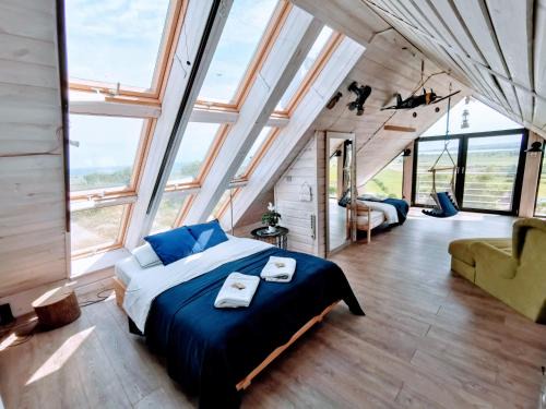 House of Freedom with Sea view sauna and jacuzzi