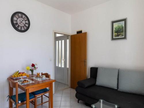 House Ra ica - One Bedroom Apartment with Terrace and Sea view 1