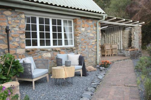 Houtkapperspoort-Cottage King Protea-19Constantia-Nek