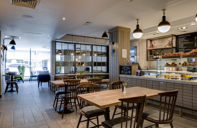 Hub By Premier Inn Edinburgh - Royal Mile