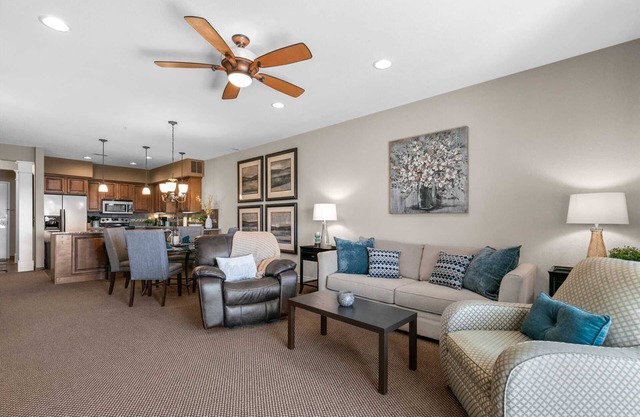 Huge 2 Bedroom Condo - Pets, Elevator, Close to Rec-Plex and Branson Hills | 1405