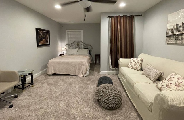 Huge home in quiet neighborhood