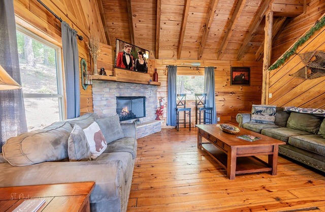 Hunter's Hideaway