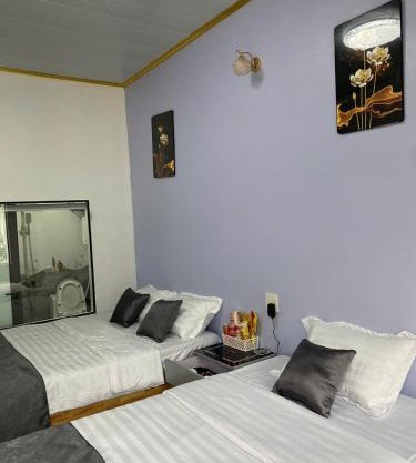 Huong Viet Hotel
