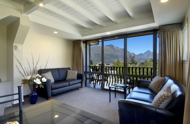 Hurley's of Queenstown