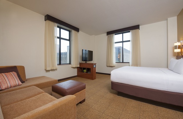Hyatt Place Des Moines/Downtown