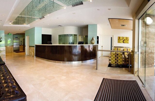 Hyde Park Inn