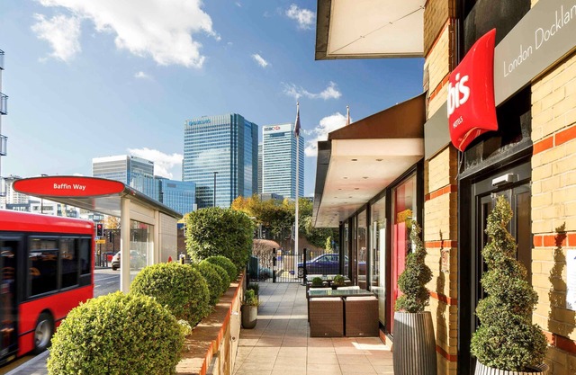 ibis London Docklands Canary Wharf