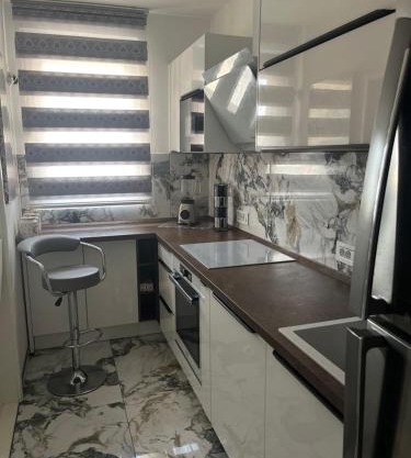 ILAS APARTMAN