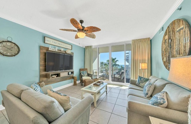Incredible Courtyard Pools and Gulf Views Waterscape C506 Sleeps 10