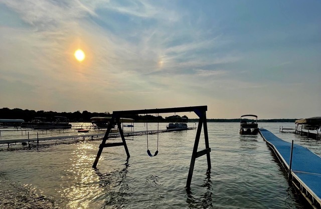 Indian Lake Escape - Pure Michigan Lakefront