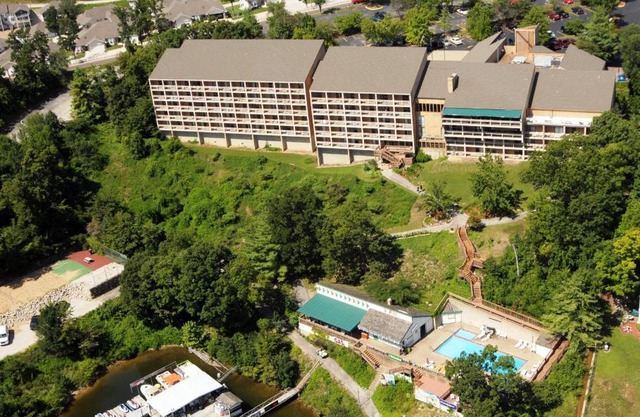 Inn at Grand Glaize