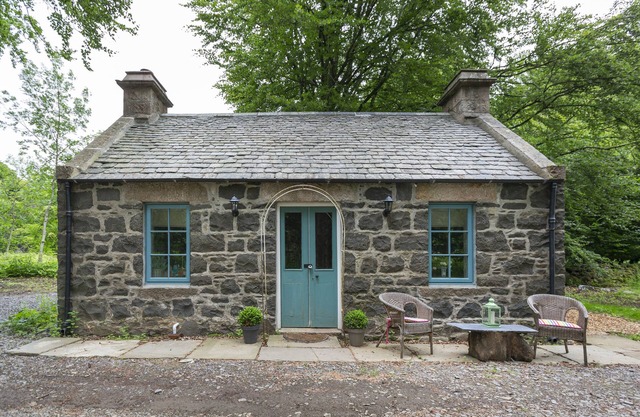 Inverurie Glamping Bothy