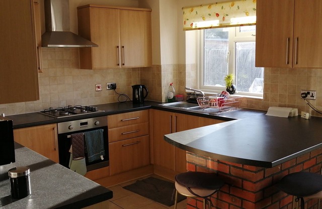 Inviting 4-bed House in Southampton - Home Away