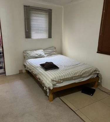 Iris Guest Room