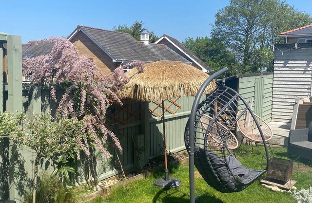 Isle Escape Retreat- Sleeps 4, Garden & Games Room