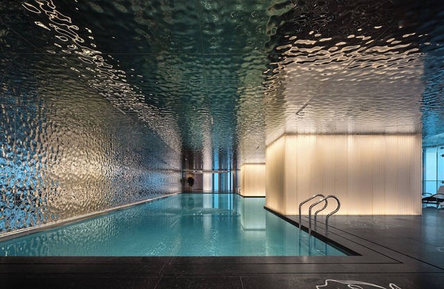 J Hotel, Shanghai Tower
