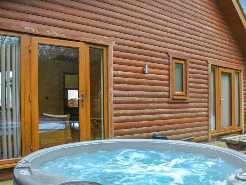 Jasmine Lodge