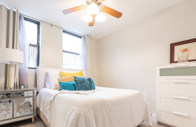 Jersey Chic Abode -minutes to downtown NYC