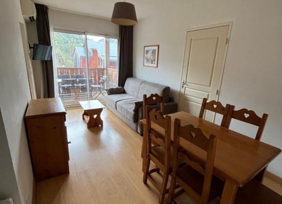 Joli appartement avec terrasse