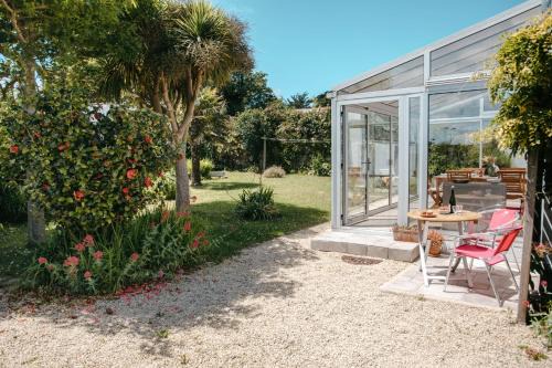 Jolie maison avec jardin en bord de mer