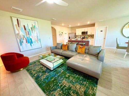 JuanitasHome/Cozy&Modern/TopLoc.