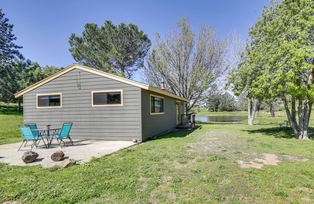 Julian Cottage Stay w/Near Wildlife & Wineries