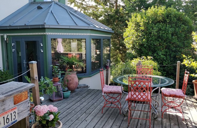 Just 20 minutes from Paris! House with south/west terrace and garden - 3 bedrooms