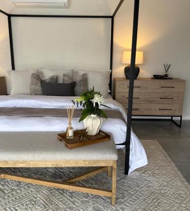 Kénōsis Guestfarm- Two Bedroom Apartment