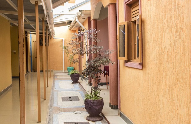 Kaanos Hope Complex Inn
