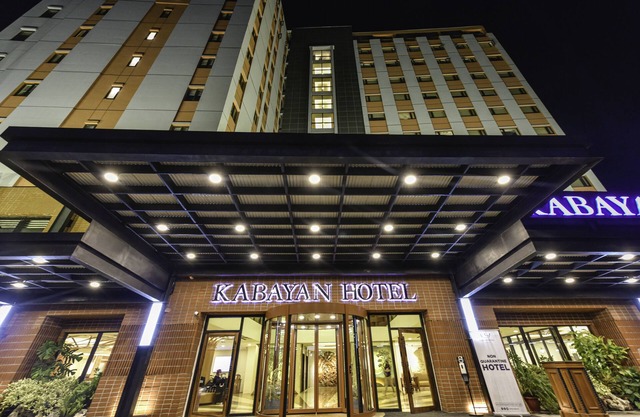 Kabayan Hotel