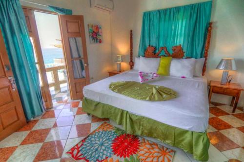 Kaisers Sunset Hotel - Adults Only, West End