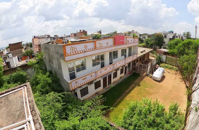 Karma Hostel