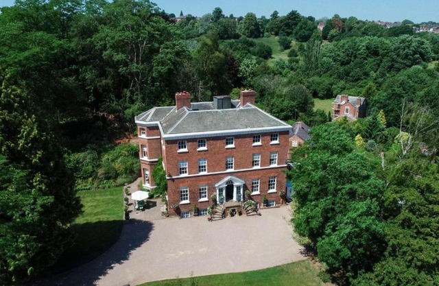 Kateshill House Bed & Breakfast