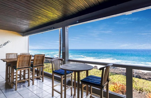 Keauhou Kona Surf and Racquet Club 1 202