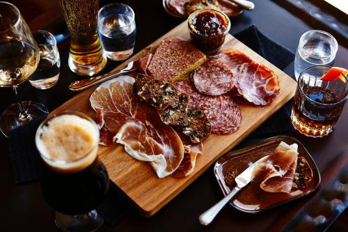 Kimpton - Armory Hotel Bozeman by IHG